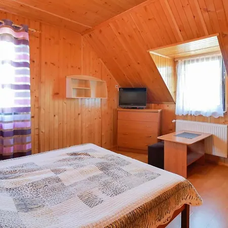 Δωμάτια σε οικογενειακή κατοικία Aparts Care Letnia Sielanka *