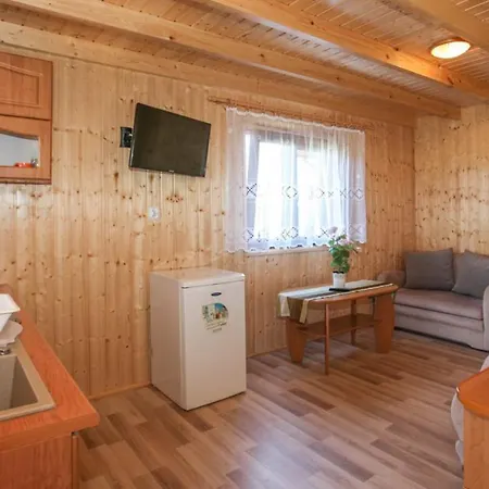 Δωμάτια σε οικογενειακή κατοικία Aparts Care Letnia Sielanka Sianozety