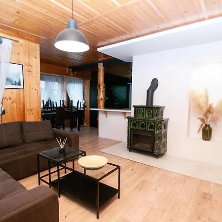 Δωμάτια σε οικογενειακή κατοικία Aparts Care Letnia Sielanka